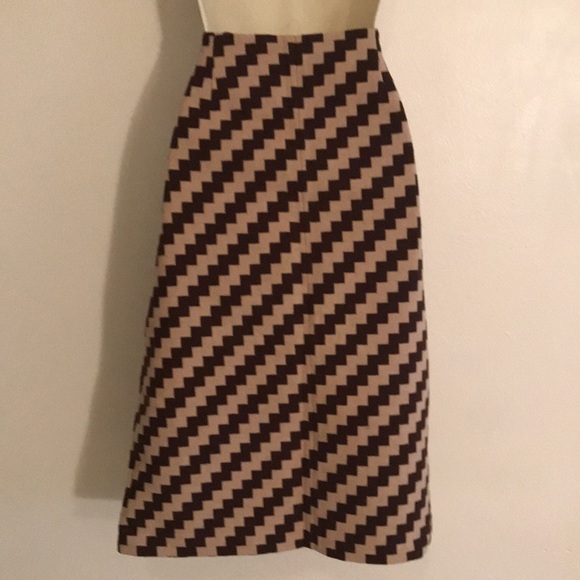 J. CREW ZIG ZAG WOOL SKIRT - 6 - Picture 3 of 5